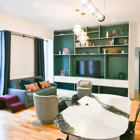 Le Marais Pl De La Bastille 3bd 3bth For 10 Guests Appartement *