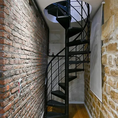 Le Marais Pl De La Bastille 3bd 3bth For 10 Guests Appartement Paris