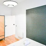 Lägenhet Le Marais Pl De La Bastille 3bd 3bth For 10 Guests Paris