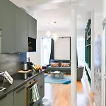 Le Marais Pl De La Bastille 3bd 3bth For 10 Guests Lägenhet Paris