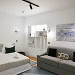 Lägenhet Le Marais Pl De La Bastille 3bd 3bth For 10 Guests *