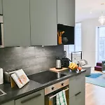 Le Marais Pl De La Bastille 3bd 3bth For 10 Guests Lägenhet