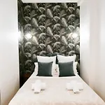 Le Marais Pl De La Bastille 3bd 3bth For 10 Guests * Paris