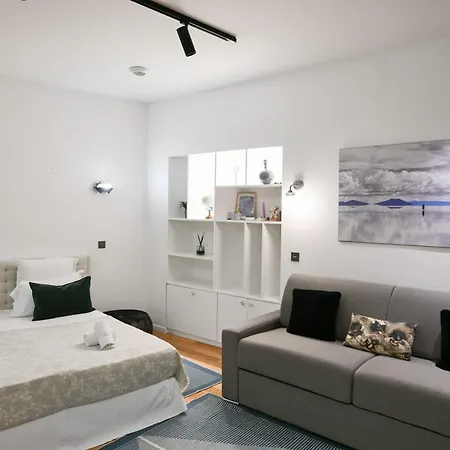 Lejlighed Le Marais Pl De La Bastille 3bd 3bth For 10 Guests *