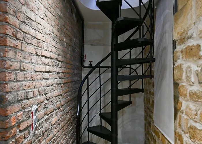 Le Marais Pl De La Bastille 3bd 3bth For 10 Guests Apartment Paris