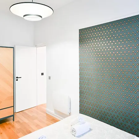 Apartamento Le Marais Pl De La Bastille 3bd 3bth For 10 Guests París