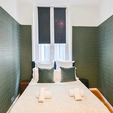 Le Marais Pl De La Bastille 3bd 3bth For 10 Guests Apartament Paryż